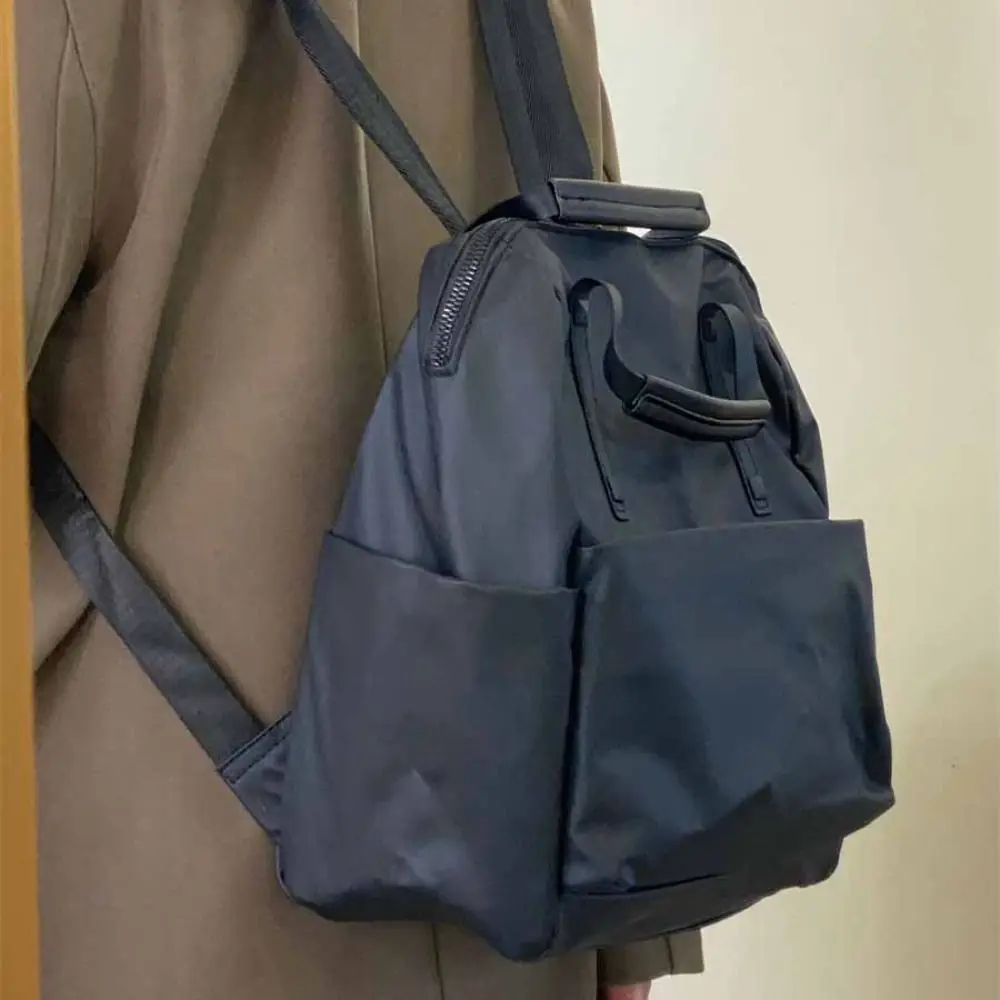 Black Lightweight Computer Bag Solid Color Large Capacity Nylon Shoulder Bag Tote Bag Korean Style Waterproof Travel Backpack