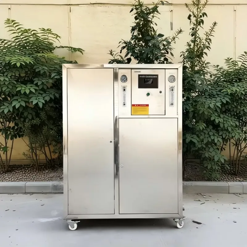 Commercial RO System 1000LPH 6400GPD Enclosed Cabinet With Storage Tank For Laboratory Research Unit RO