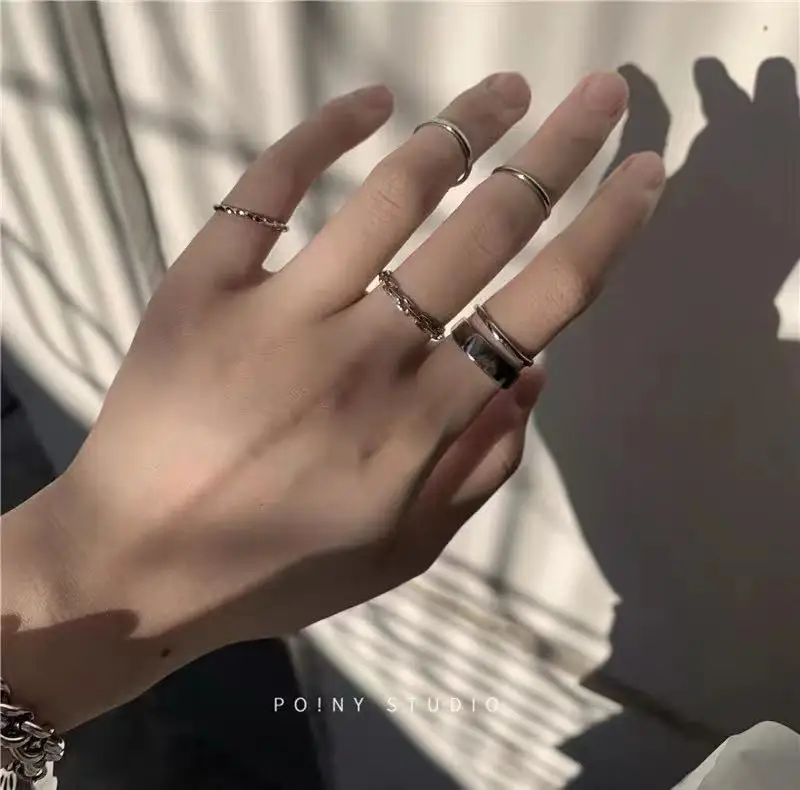Fashion 7Pcs Set Punk Simple Rings for Women Silver Color Geometric Vintage Joint Hiphop Finger Ring Jewelry Niche Design Rings image 4