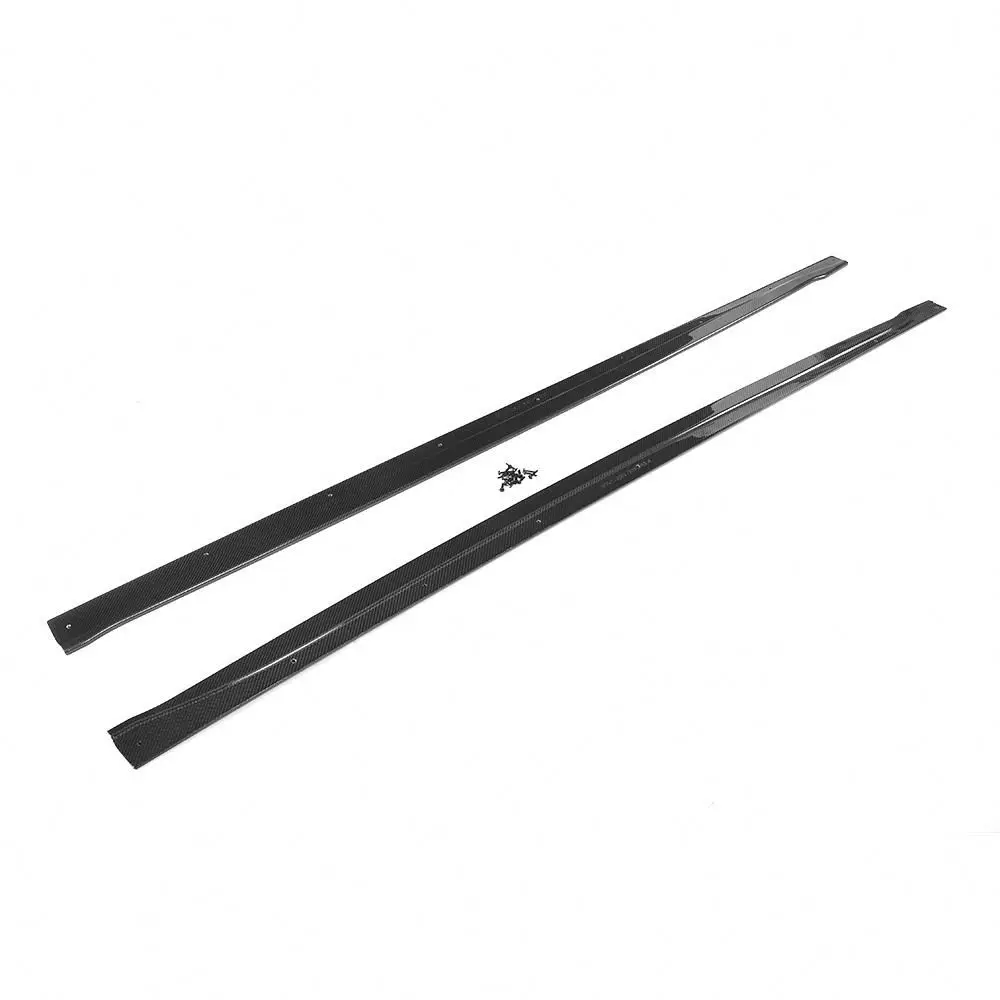 

Carbon fiber side skirt extensions for Alfa Romeo Giulia 4-door sedans from 2015 - 2017