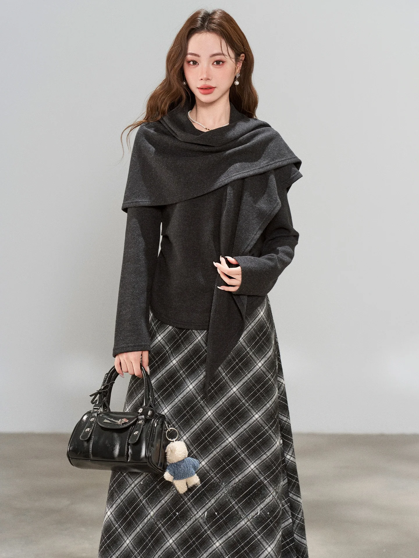 

Korean Sle Women's Autumn Winter Plaid f Skirt Set with Cowl Ne awl Top And Skirt Two Piece Casual Faion Ensemble