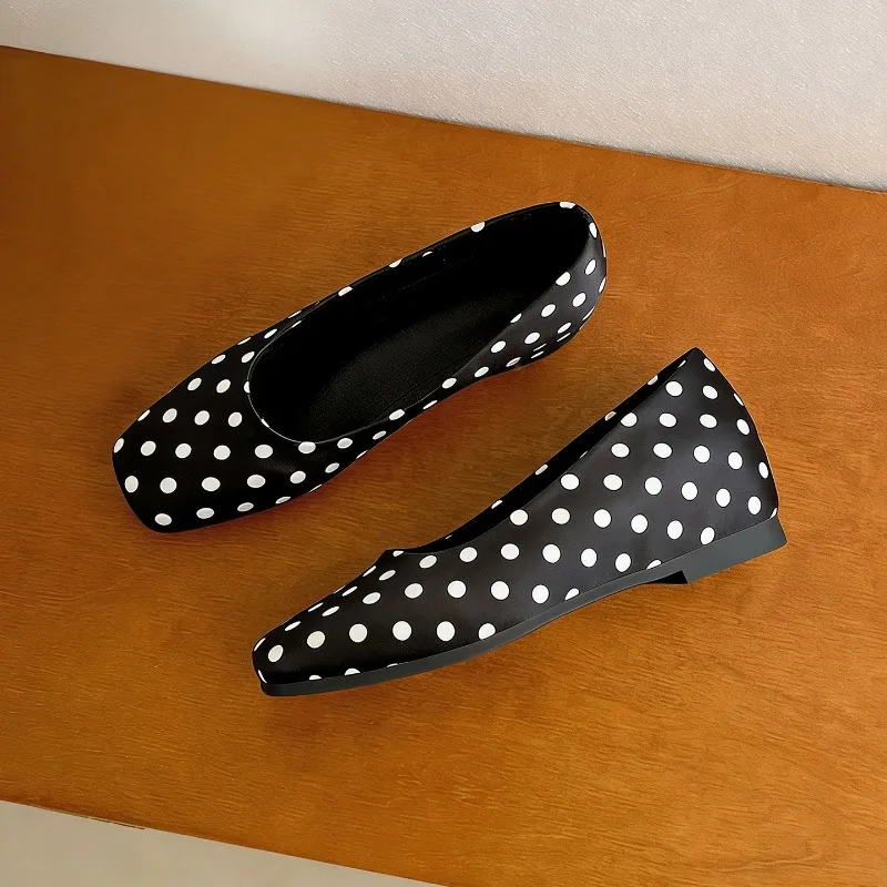 Retro Women's Mary Jane Shoes Exquisite Square Head Casual Shoes for Woman Fashion Flat Ballet Shoe Designer Shoes Zapatos Mujer 4