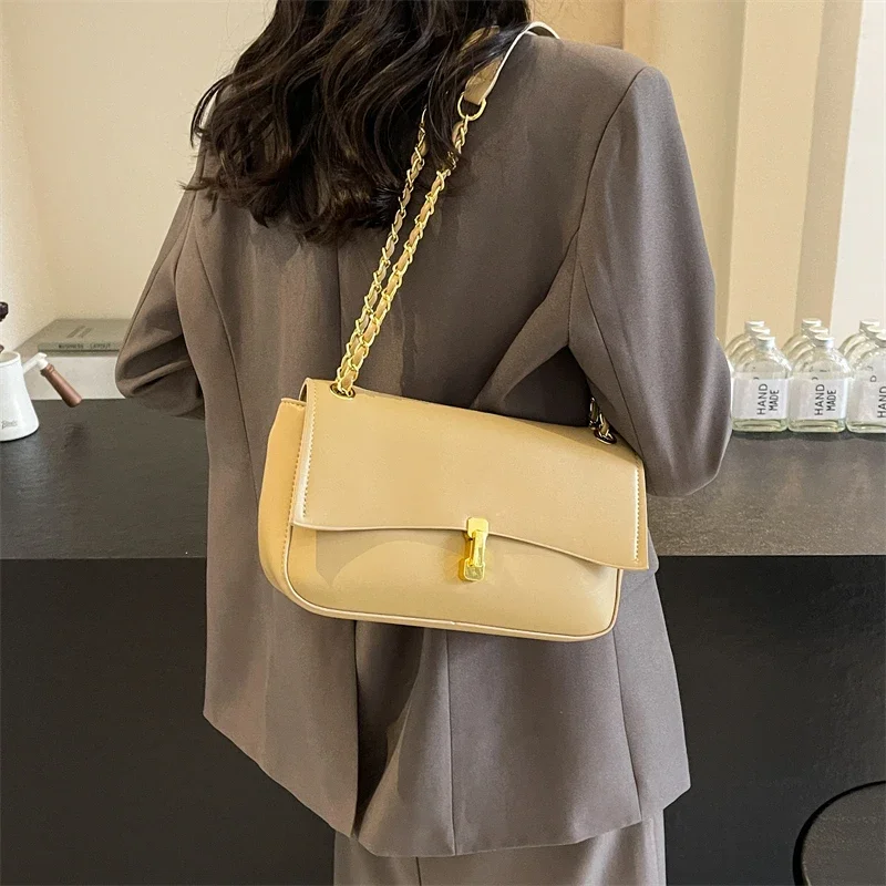 Luxuriöse Damen-Schultertasche aus Leder, klassisch, modisch, Designer-Umhängetasche, elegante Handtasche für das tägliche, elegante Aussehen