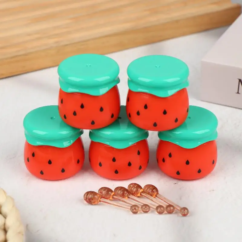 1 Stück Niedlicher Wassermelonen-Lippenbalsam-Behälter, Leeres Lippenmasken-Gefäß mit Mini-Honigstab, Lippenstift-Verpackung, Mini-Kosmetikspender – Detail 2