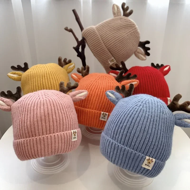 Autumn and Winter 1-4 Year Old Baby Deer Cartoon Wool Hat Korean Knitting Flanging Baby Pullover for Warmth Hats