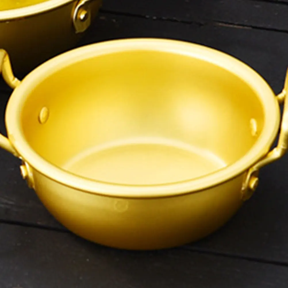 

Exquisite Aluminum Mixing Bowl Portable Kitchen Gadget Large Serving Bowl for Fruits Noodles