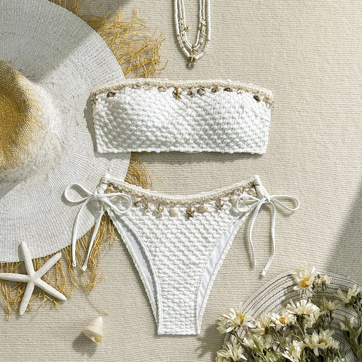 

White Textured Bandeau Bikini Set Women's Tie Side Swimwear with Seashell Decor Boho Beach Bathing Suit for Vacation Pool Party