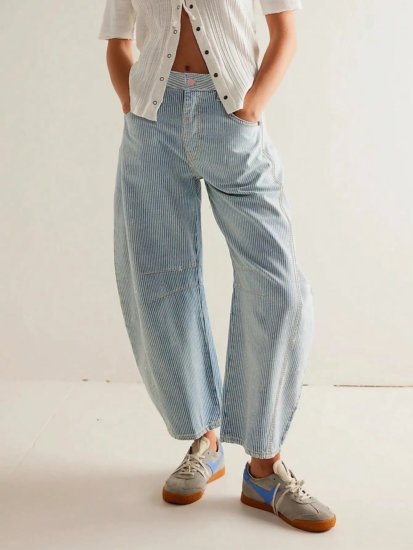 

American casual lazy banana pants sickle pants loose design blue striped denim cropped pants for women