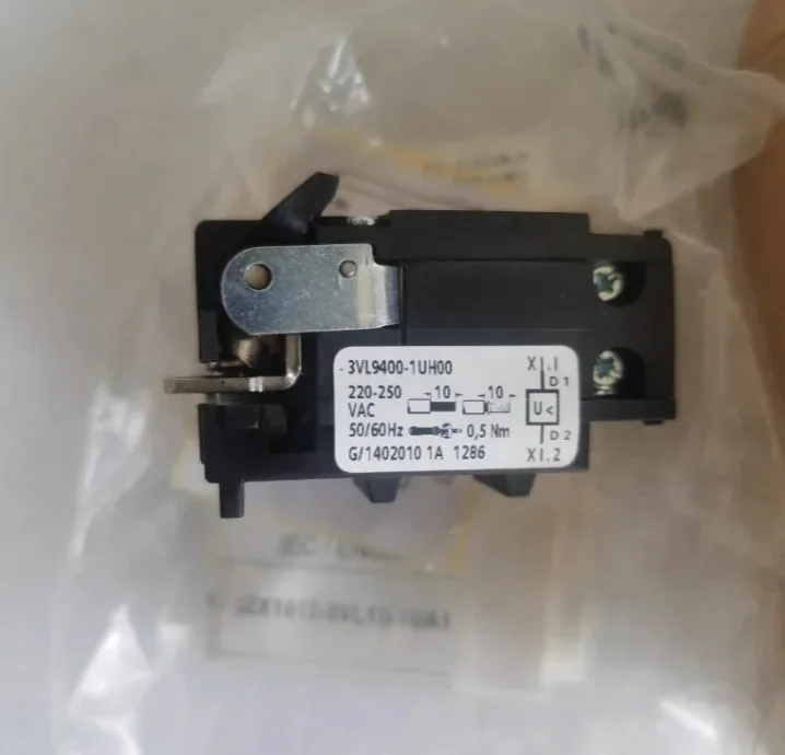 Sie-mens VL160-250 split coil 3VL9400-1SC00 24 220V 3VL9400-1ST00