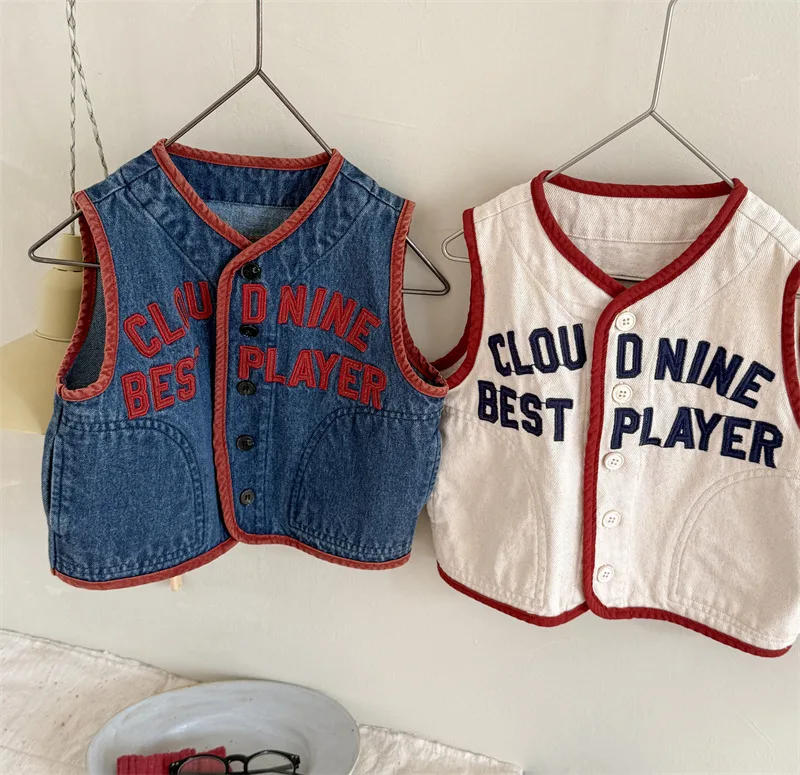 

2025 Spring New Children Sleeveless Denim Vest Girls Letter Embroidery Cardigan Coat Baby Boys Casual Denim Jacket Kids Clothes