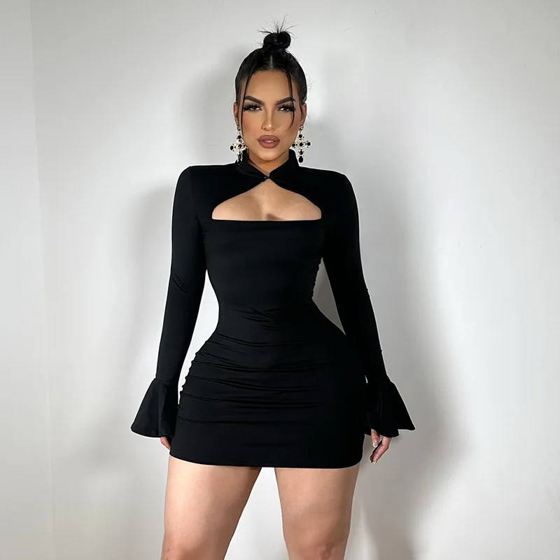 2026 Neu eingetroffen: Sexy figurbetontes Kleid mit Ausschnitt am Kragen, langen ausgestellten Ärmeln und schmaler Bleistift-Mini-Silhouette – perfekt für Club, Party und besondere Anlässe – Detail 3