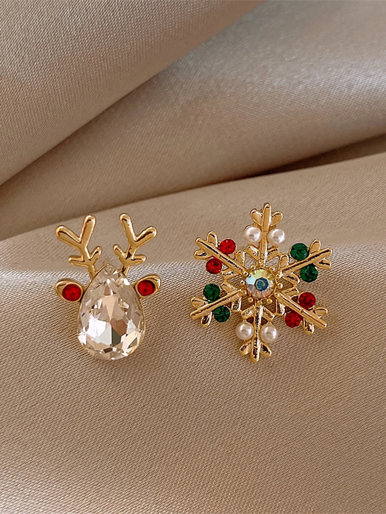 GANPUP Exquisite Niedliche Katzen-Kaffeetassen-Ohrstecker für Damen, Modischer Neuer Ohrpiercing-Schmuck, Geschenk für Party und Alltag. – Detail 5