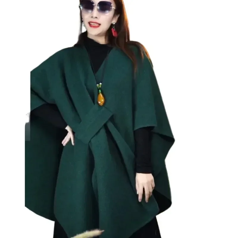 2024 New cashmere tassel capa poncho shawl scarf women wool top retro cheongsam cloak cape dress coat outside clothing bat shirt