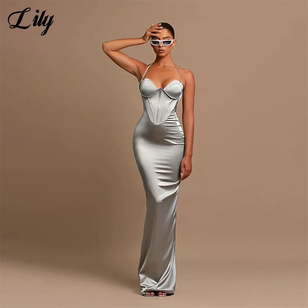 Lily Silver Sexy Trumpet Prom Dresses Halter Sleeveless Party Dresses Floor Length Evening Dresses Sweep Train فساتين السهرة