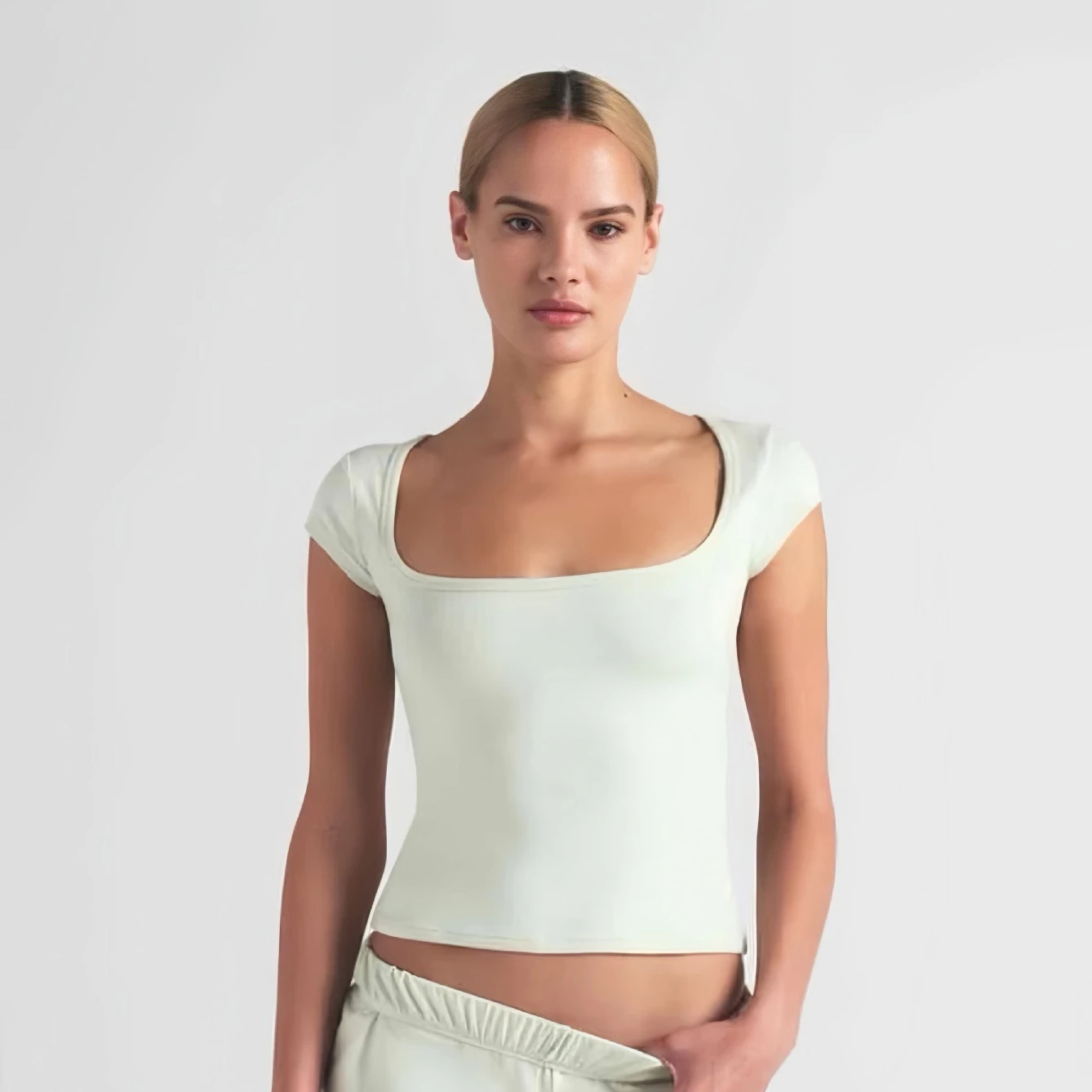 

SKIM KHY kylie the same sexy COTTON JERSEY SCOOP NECK T-SHIRT square neck French short sleeve t-shirt