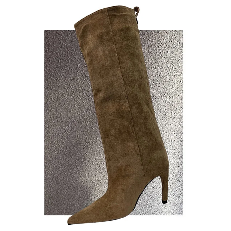 Eilyken Botas de Mujer Estilo Urbano Invernal Vintage con Punta Puntiaguda, Tacón Fino, Botas Largas Punk Cómodas