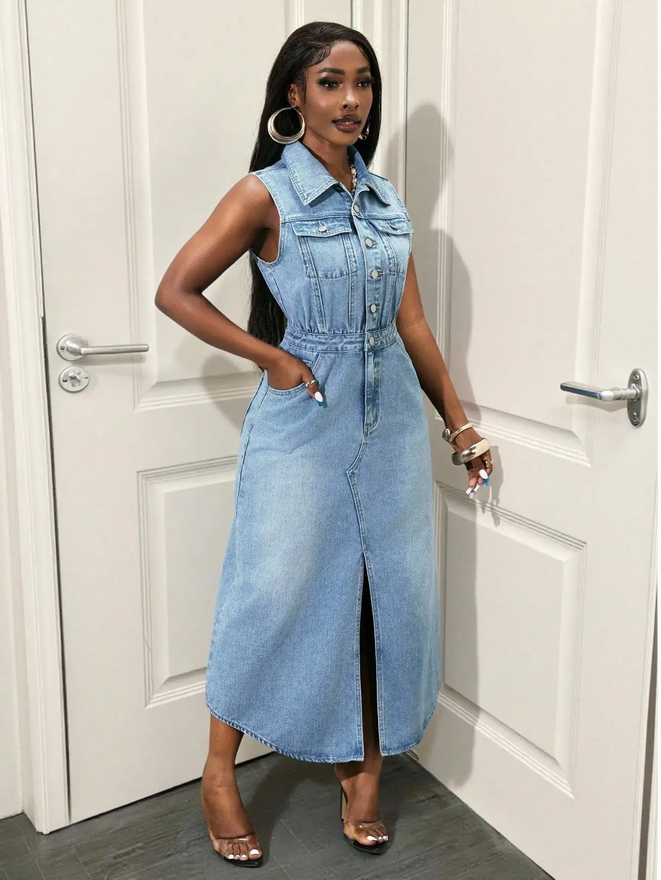 

Women Sleeveless Blue Denim Dress With Front Buttons And Slit