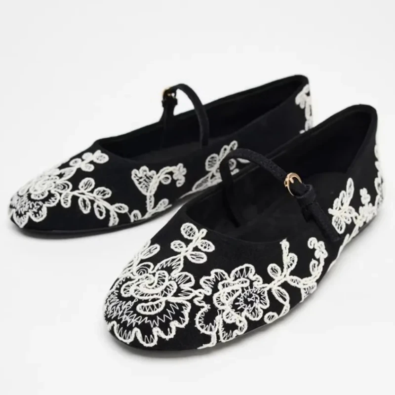 

Handmade Embroidered Satin Ballet Flats Women Fashion Round Toe Narrow Band Buckle Design Mary Jane Shoe Comfortable Women Shoes