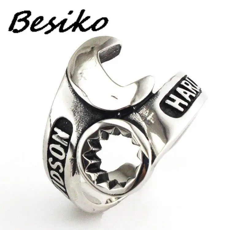 Besiko New Fashion Titanium Steel Men Ring Wrench Tools Shape Vintage Punk Biker Men\'s Open Rings Jewelry Dropshipping