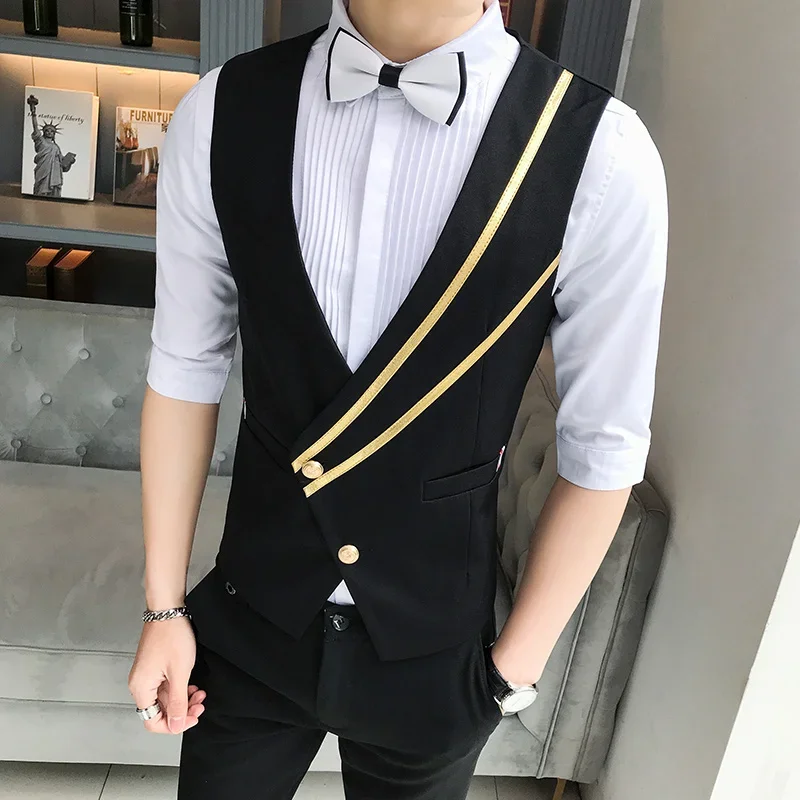 Rivet Decoration Dress Vests for Men Casual Slim Waistcoat Prom Party Disco Waiter Men Clothing Nightclub Work Sleeveless Vest