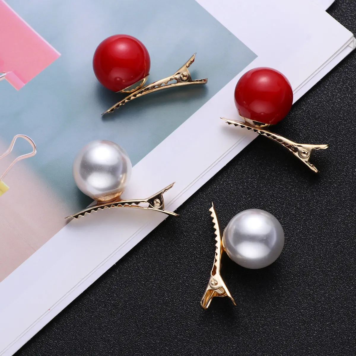 

10Pcs Large Pearl Duckbill Clips Alloy Hair Pins Strong Grip Pearl Hair Accessories for Women Girls Wedding Party Elegant
