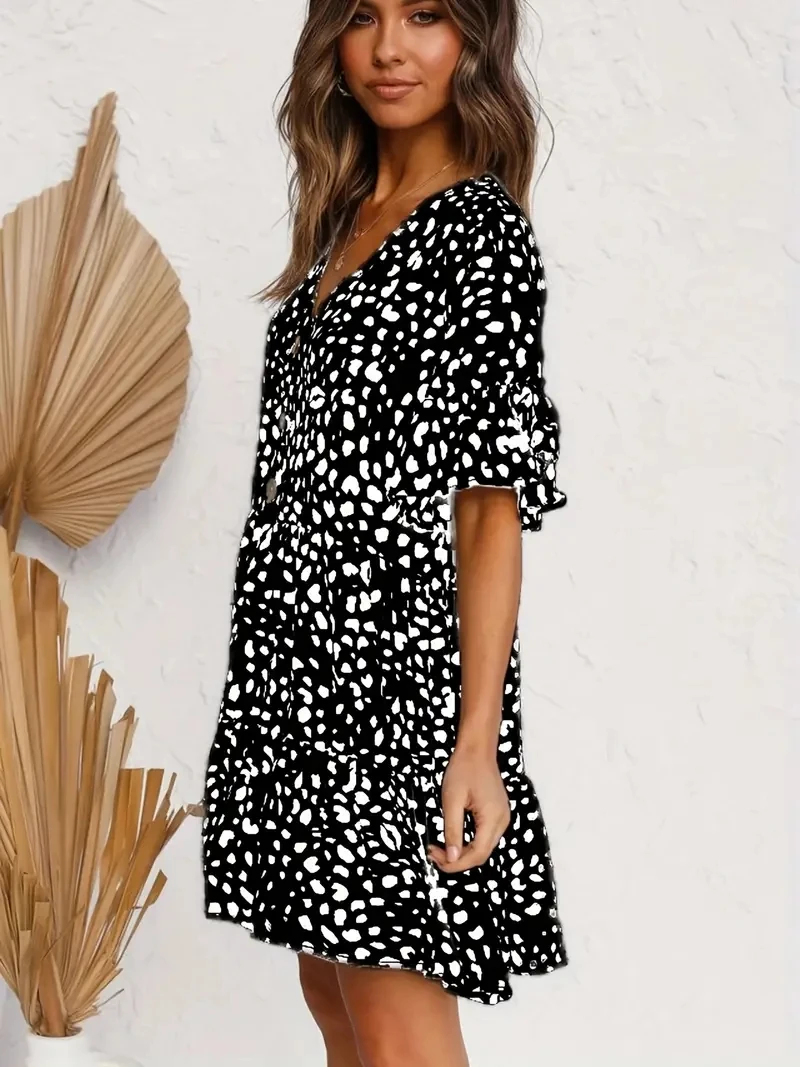 Elegant Leopard Print Summer Dress Flattering V-neck With Detailed Button Pront Plared Hem Comfortable Ruffle Sleeves Dress