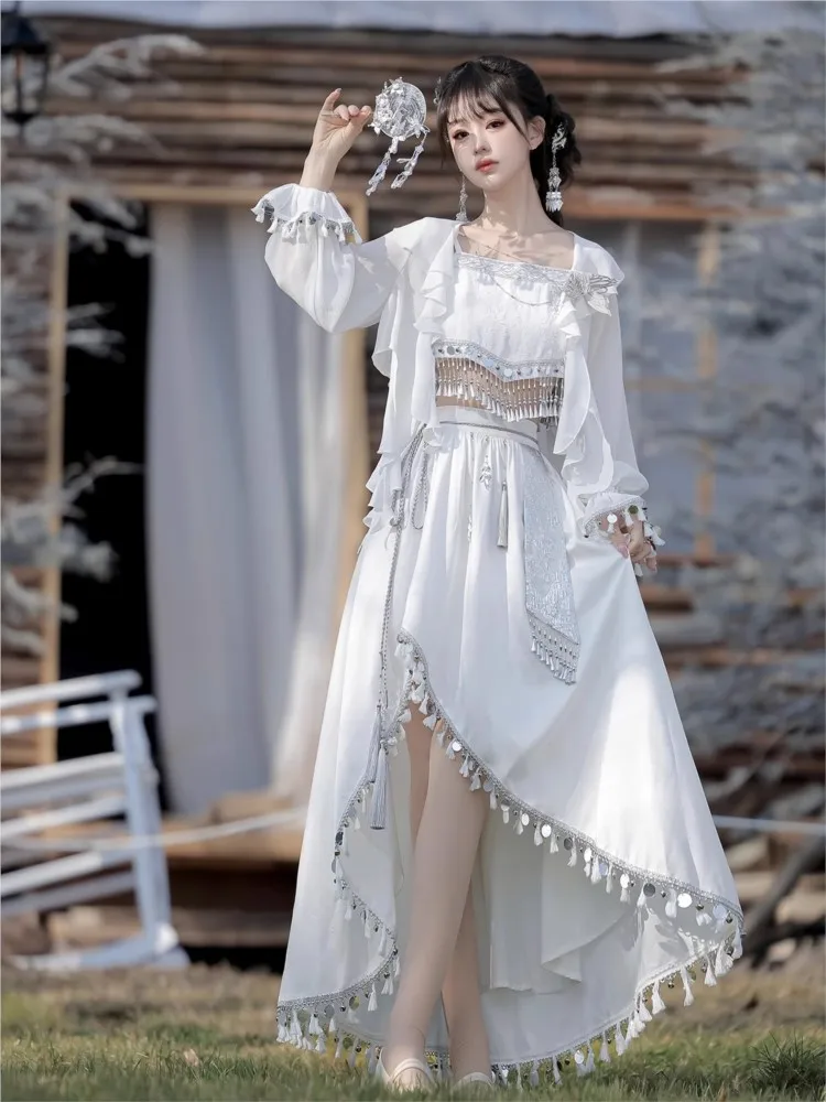 

Silver Hanfu white exotic ethnic clothing new Chinese-style national costume