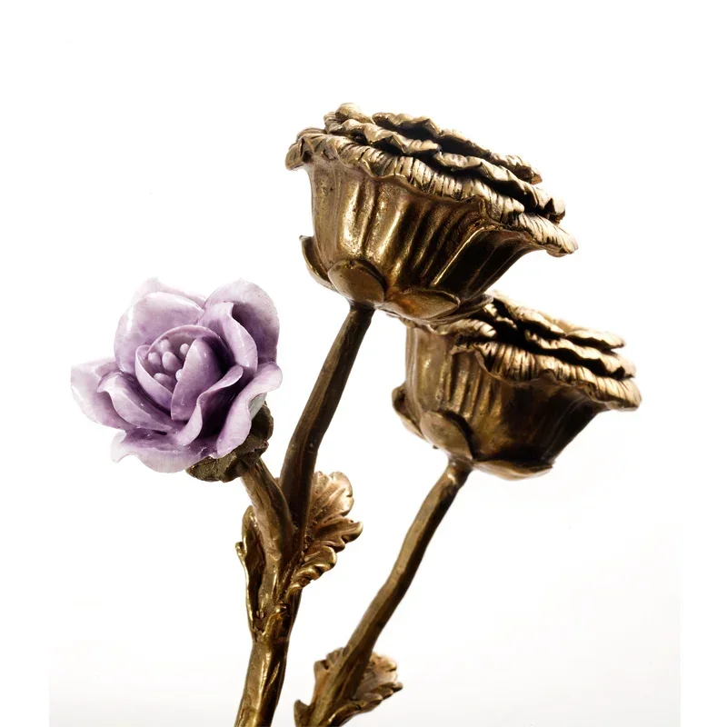 

high quality and high price Impeccable Candle Holder Fine Workmanship Bronze Statue Candlestick Holder Ceramic