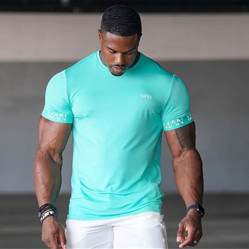 2024 new summer Shirt Men Short Sleeve quick-drying Gym T-Shirt Running Fitness Tops Streetwear Sport Tees men Clothing