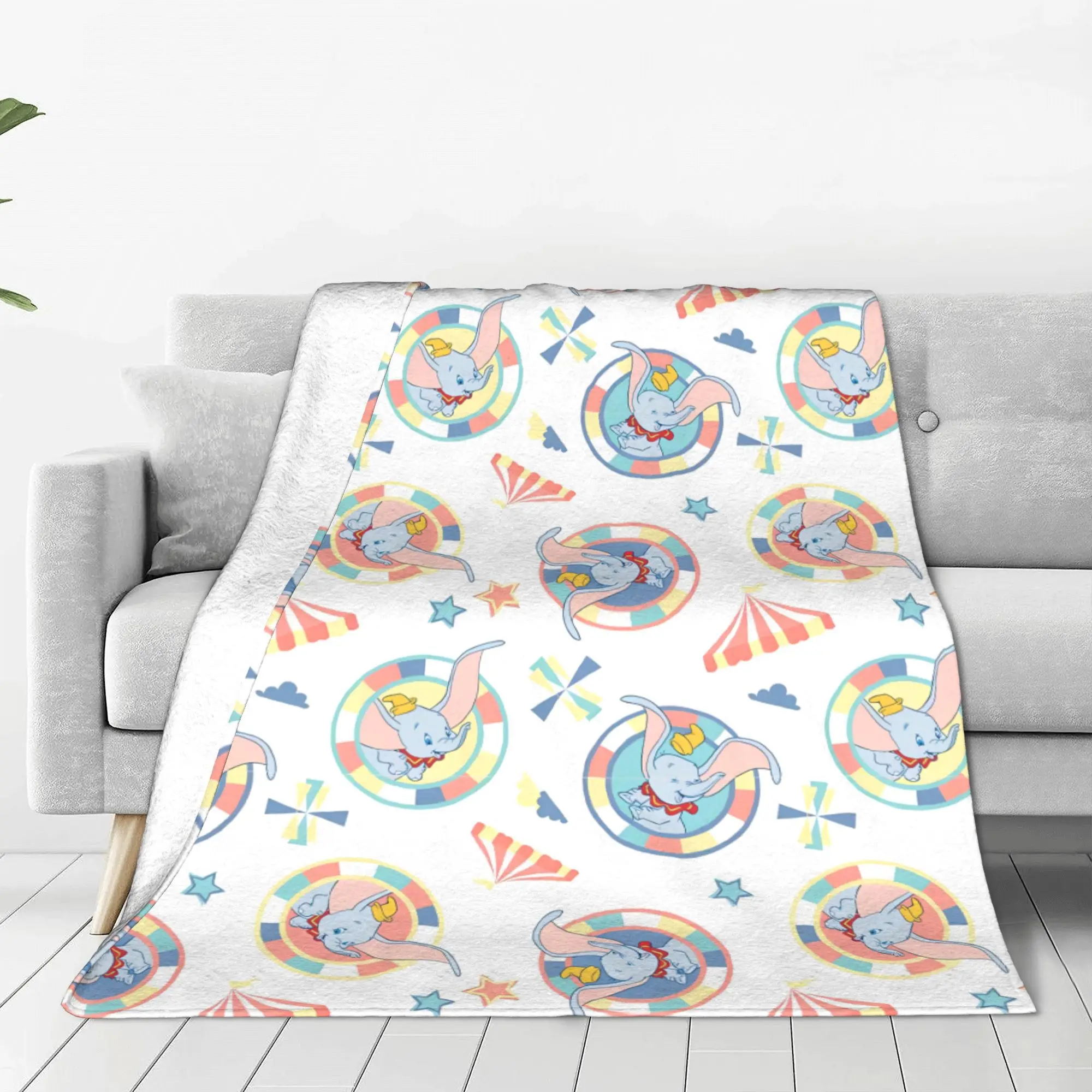 Dumbo Cartoon Cute Elephant Flannel Blankets Anime Funny Funny Throw Blanket for  Sofa Bedding Lounge 200x150cm Bedspread Warm