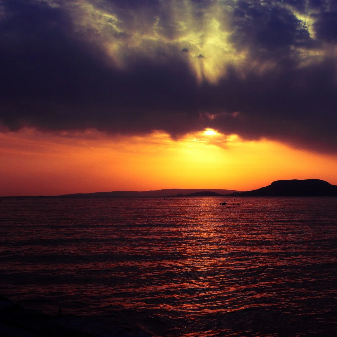 

Latest Android 13 12.8" Car Radio For Benz C Class W205/GLC X253 NTG5.0/5.5/6.0 2015-2019 LCD Digital Dashboard GPS Navigation