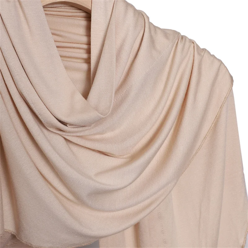 Women High Quality Muslim Cotton Modal Hijab Shawls Plain Triangle Wrap Beach Summer Islamic Ramadan Snood Scarves 140*70*95Cm