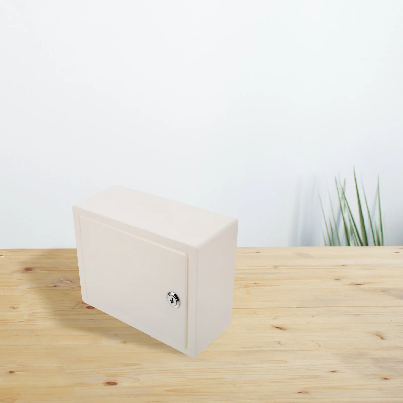 

2 Keys Lockable Plastic Storage Box Compact Cash Case For Money Jewelry Documents Keepsake Container Large Lock Box Safety