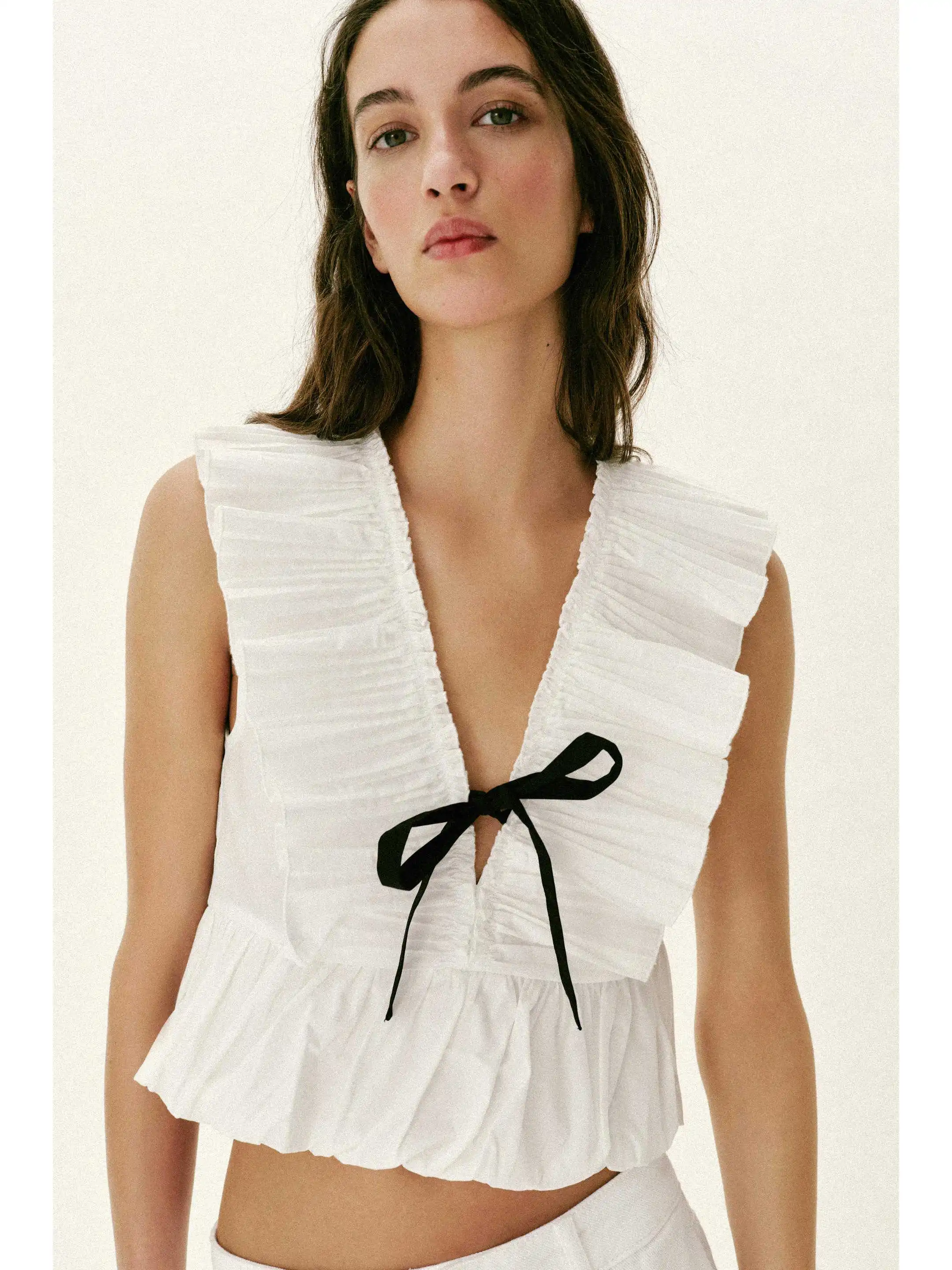 

New Summer Women's Casual Fashion Knot Decorated Pleated Top Layered Clothing Ethnic Stage Costume for Adults