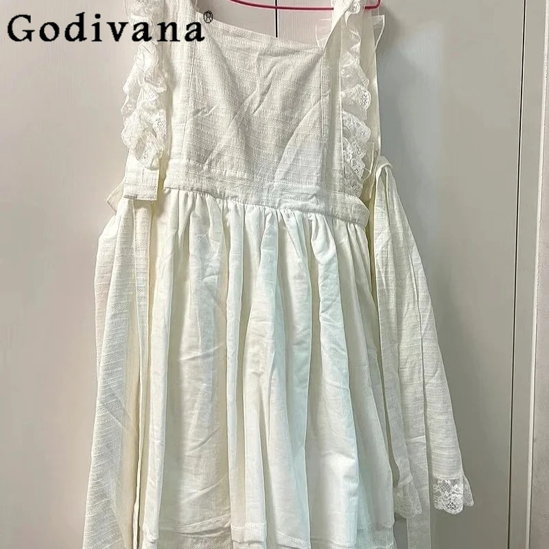 Abito bianco con cinturino grembiule Lolita con giunture in pizzo Lolita allentato Abito da donna a vita alta medio e lungo semplice e versatile