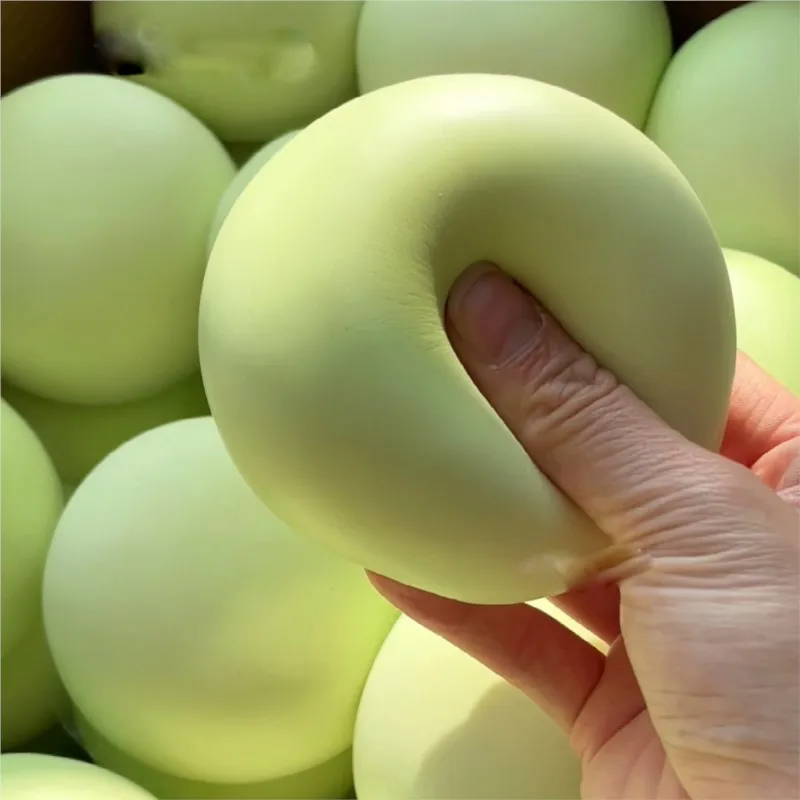 Simulated Light Green Bread Slow Rebound Squeeze Toys Pinch Stress Relief Sensory Venting Fidget Toys For Anxiety ADHD Autism