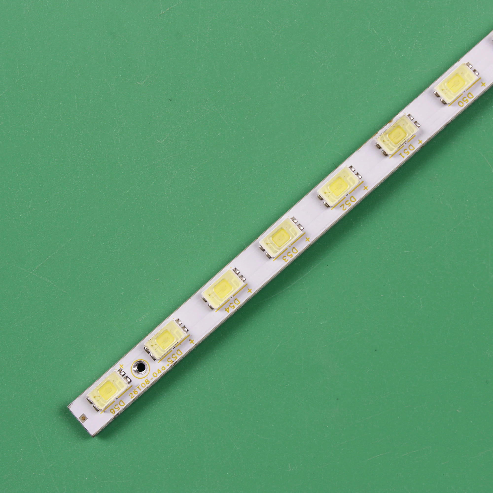 LEDストリップ 26T08-04a LT26830X T260XW06 V.2 V.3 LED26860IX LED26760X L26P11BDE L26F3200B L26E5200BD L26P11 26P61 26LS3510 26LS3590
