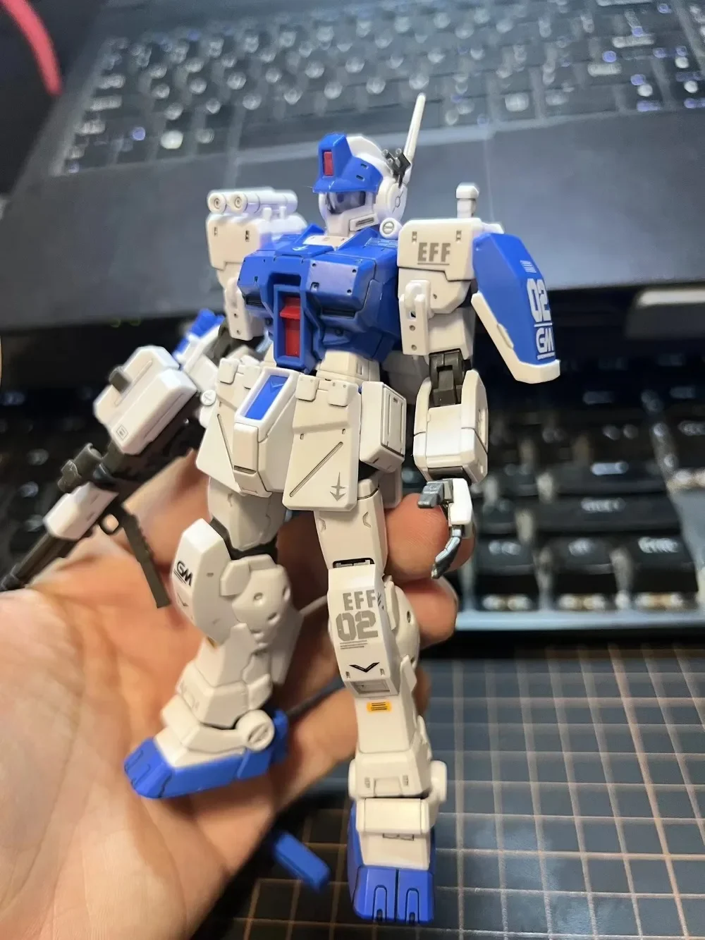 JMS White Dog Jim Spartan Hg1/144 Assembled Model Kit Mecha Model Toy Double Blue and White Outer Armor Mask Water Sticker