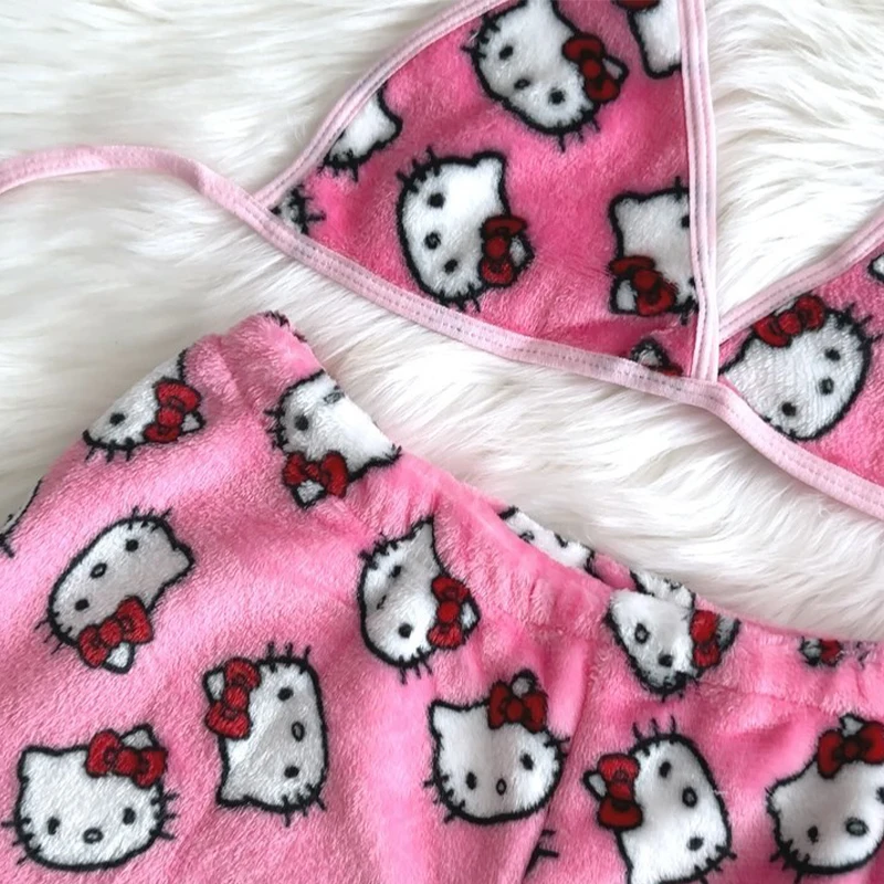 Hello Kitty piyama wanita, dua potong komik piyama Sanrio longgar pakaian rumah piyama musim panas wanita Bikini celana pendek wanita Set bra kawaii