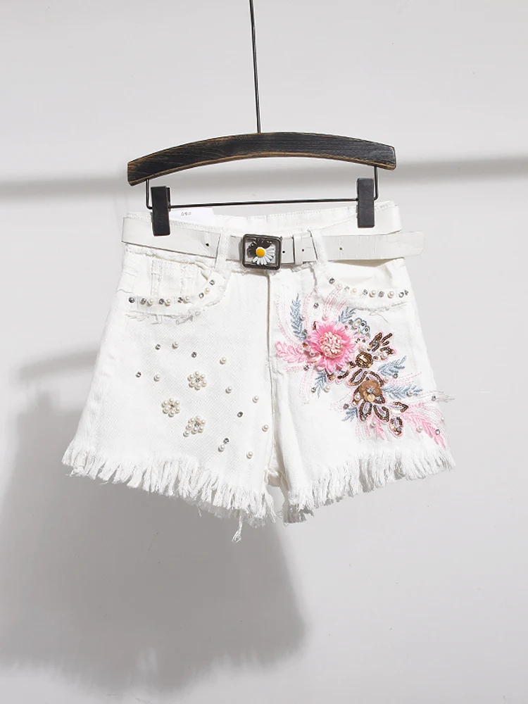 

2025 summer new white denim shorts women high waist loose fit slimming wide leg hot pants A-line leisure pants