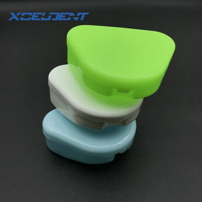 1pcs Dental Retainer Box Mouthguards Dentures Sport Guard Denture Storage child and Adult Orthodontic Container 3 Color