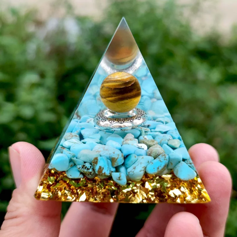 Ogen Energy Crystal Ball Gravel Pyramid Home Crafts Resin Decorations Desktop Decoration Dream Come True