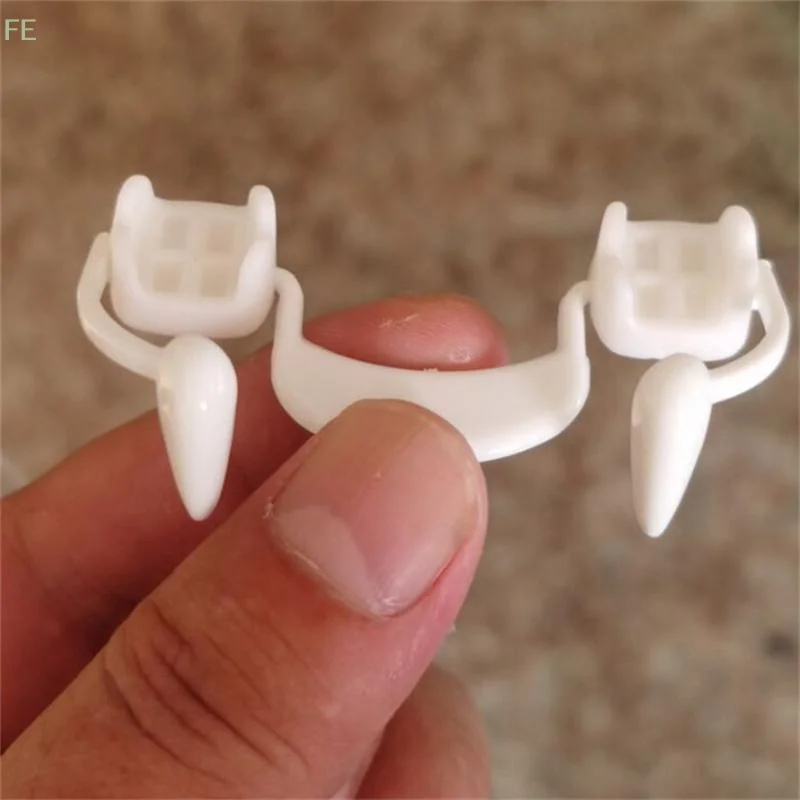 [F] Vampire Teeth Dentures Fangs Classic PP Halloween Party Cosplay Prop Halloween Costume Party Favors