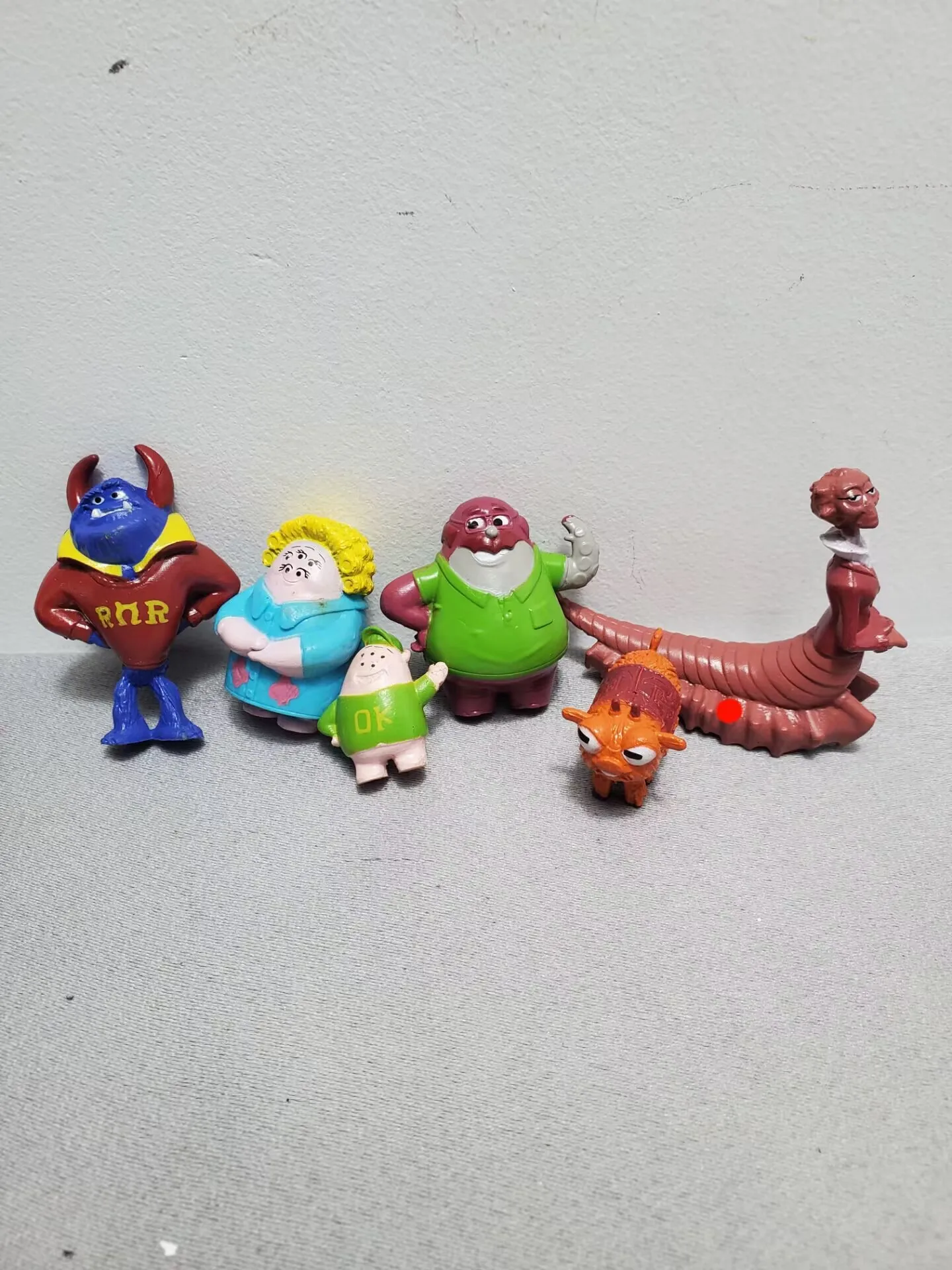 

6pcs/set Pixar Movie Monsters University Anime Action Figures Sulley Mike Wazowski PVC Model Set Toys For Children Gifts