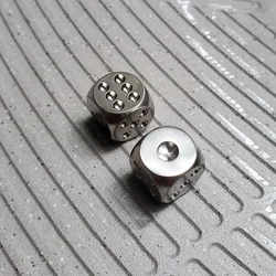 EDC TC4 Titanium Alloy Dice Outdoor EDC Cool Small Tool Gray Round Titanium Dice Finger-guessingBar Tool Outdoor Small Toy