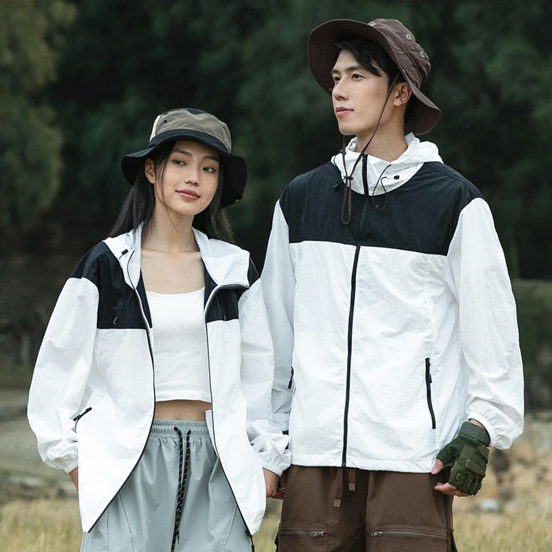 

Men's UV Protective Hooded Jacket UPF50+ Windproof Quick Dry Anti Crease Summer Beach Walking Coat Unisex