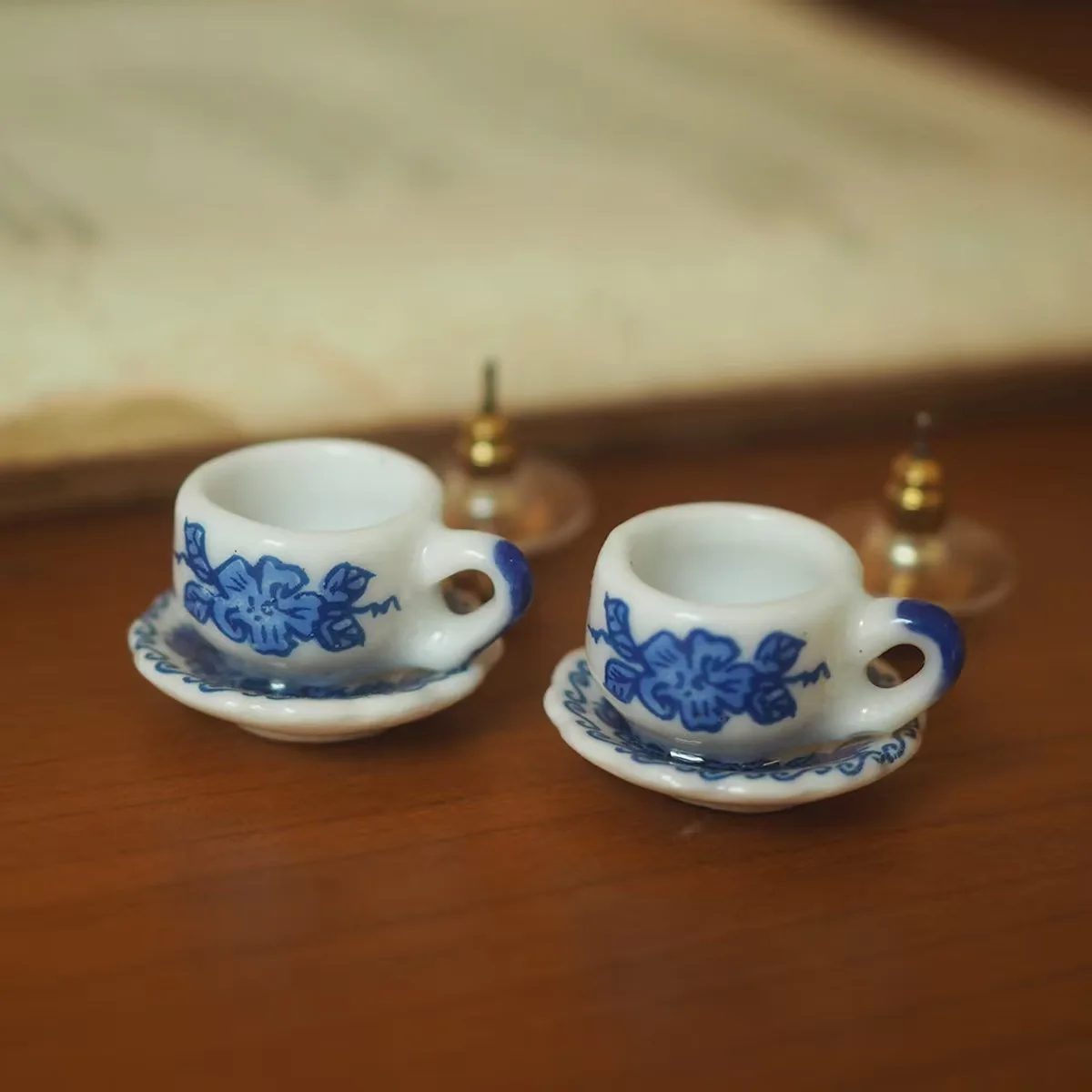 

Original Vintage Ceramic Teacup Tassel Drop Dangle Earrings Neo Chinese Style Blue White Porcelain Coffee Cup Ear Stud Jewelry