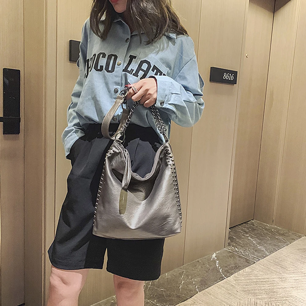 Casual Women Solid Color Rivet Chain Shoulder Bag Faux Leather Crossbody Pouch Faux Leather with Chain &Rivet Women Shoulder Bag
