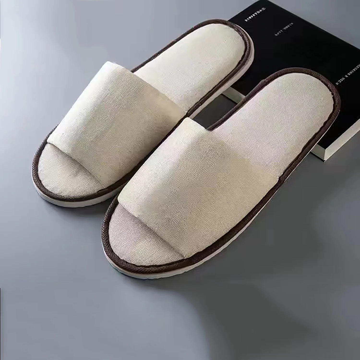 

1Pair Men Women Cheap Disposable Hotel Slippers White Open Toe Home Cotton Slides Travel SPA Guest Slipper