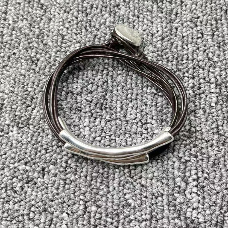 The best-selling niche design three-layer exquisite bracelet in Europe and America, a romantic gift for women's jewelry view 2